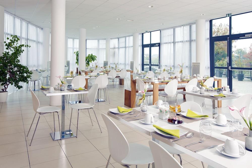Residhome Neuilly Bords De Marne Екстер'єр фото